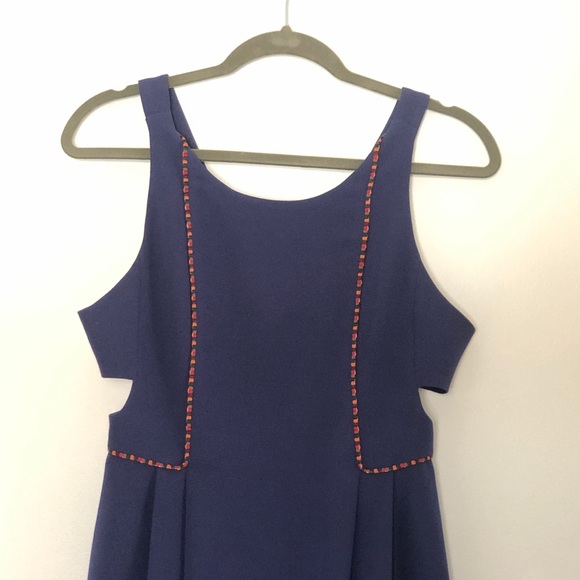 BCBGeneration Navy dress with side cutouts - Picture 5 of 7